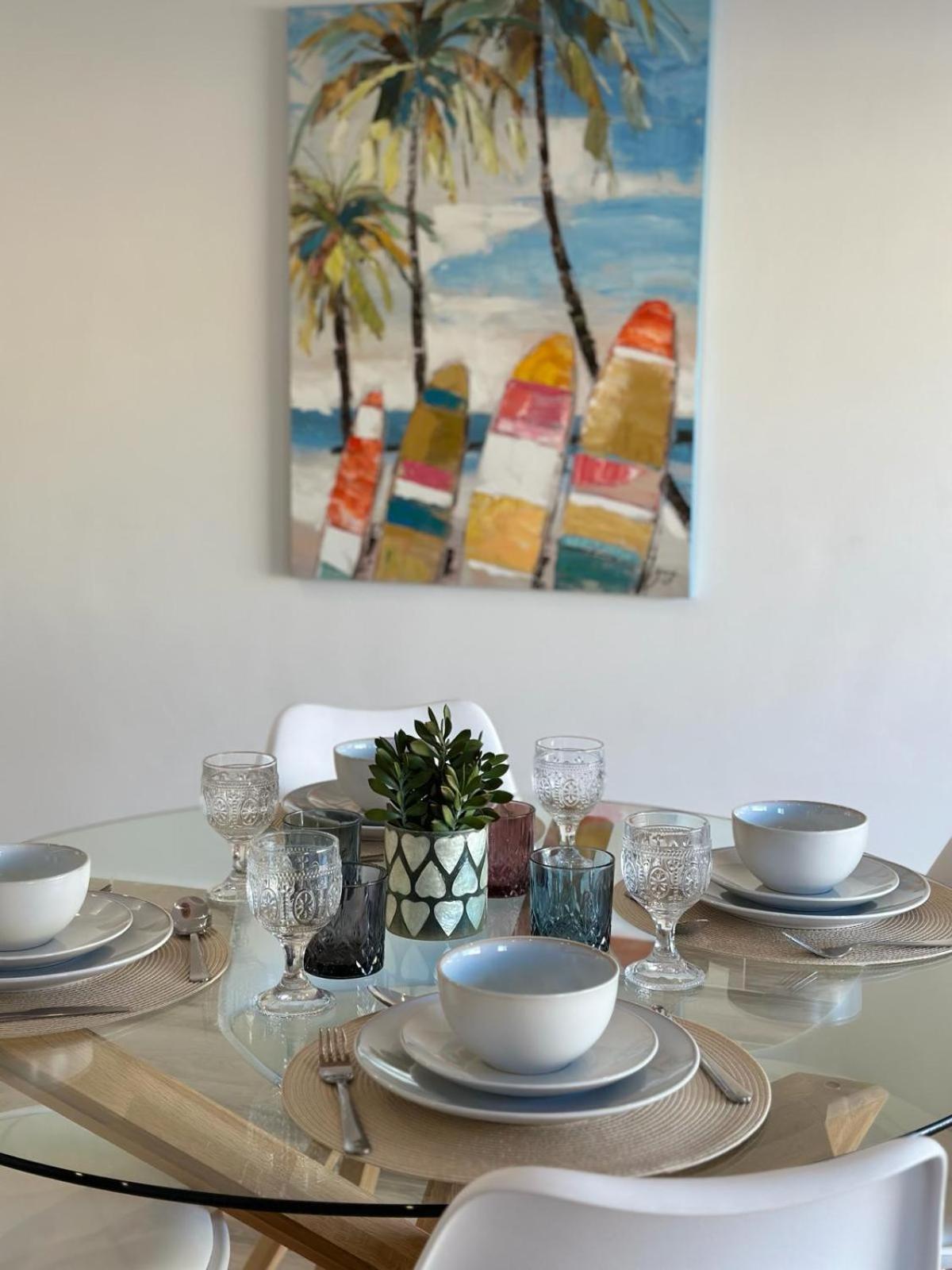 Waterfront 3 Bed Apartment, 90M From The Beach Platja de Larenal Exteriör bild